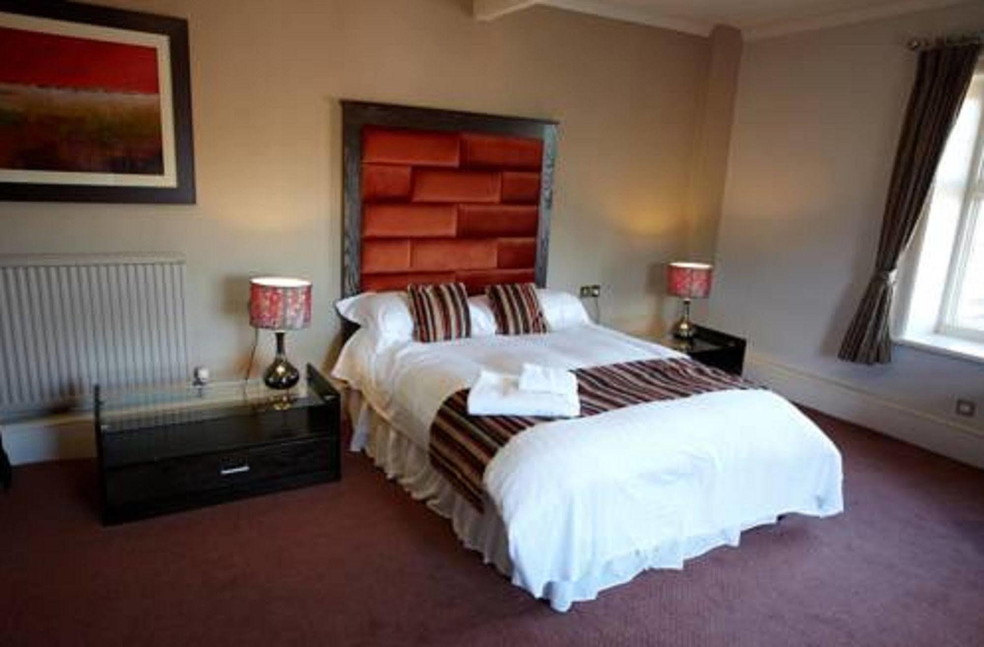 Lion And Swan Hotel Congleton Bagian luar foto